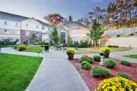 Staybridge Suites KALAMAZOO by IHG - Bãi đậu xe