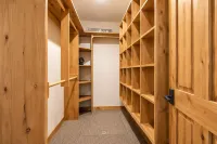 Equipped family-sized ski chalet in Driggs, ID a short drive to Grand Targhee. - Chalets