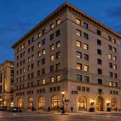 Global Luxury Suites Downtown Boston Hotel Exterior
