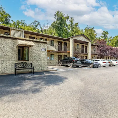 Affordable Corporate Suites - Florist Road