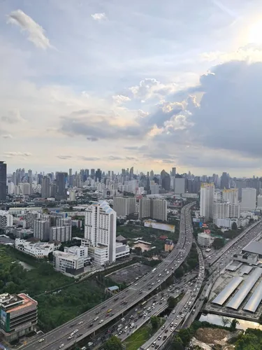 รูปภาพของLow-cost Blue condo In Central Area RCA Bangkok