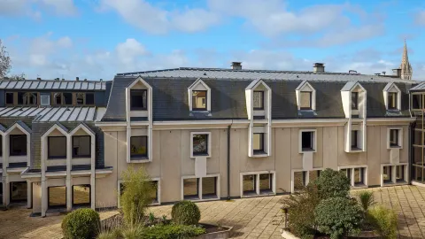 Hôtel Mercure Caen Centre Port de Plaisance in Кан