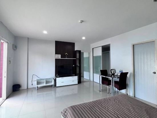 BKK TEAK Hostel