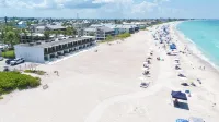 Bali Hai Beachfront Resort and Spa - شاطئ