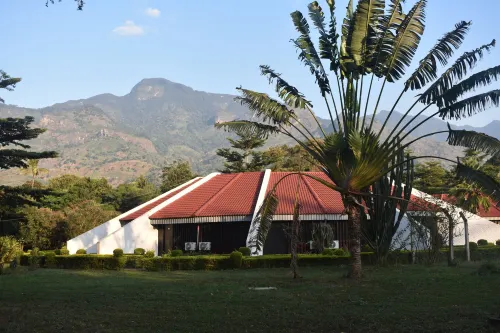 Morogoro Hotel - Nouto- ja jättöpalvelut