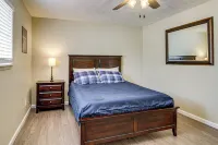 Walk to Park + Playground! ABQ Home w/ Fire Pit - Wi-Fi