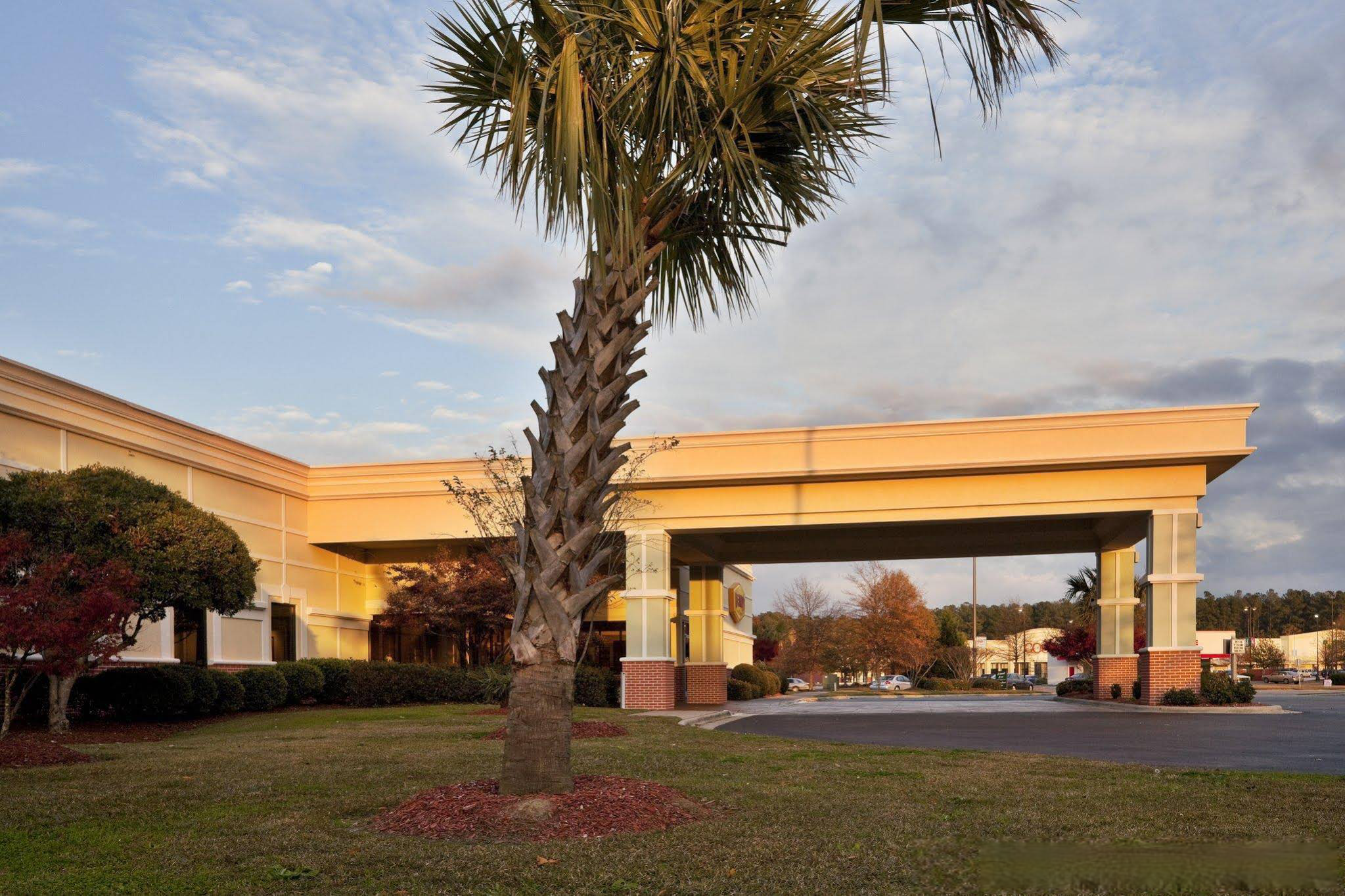 Holiday Inn Lumberton, an Ihg Hotel