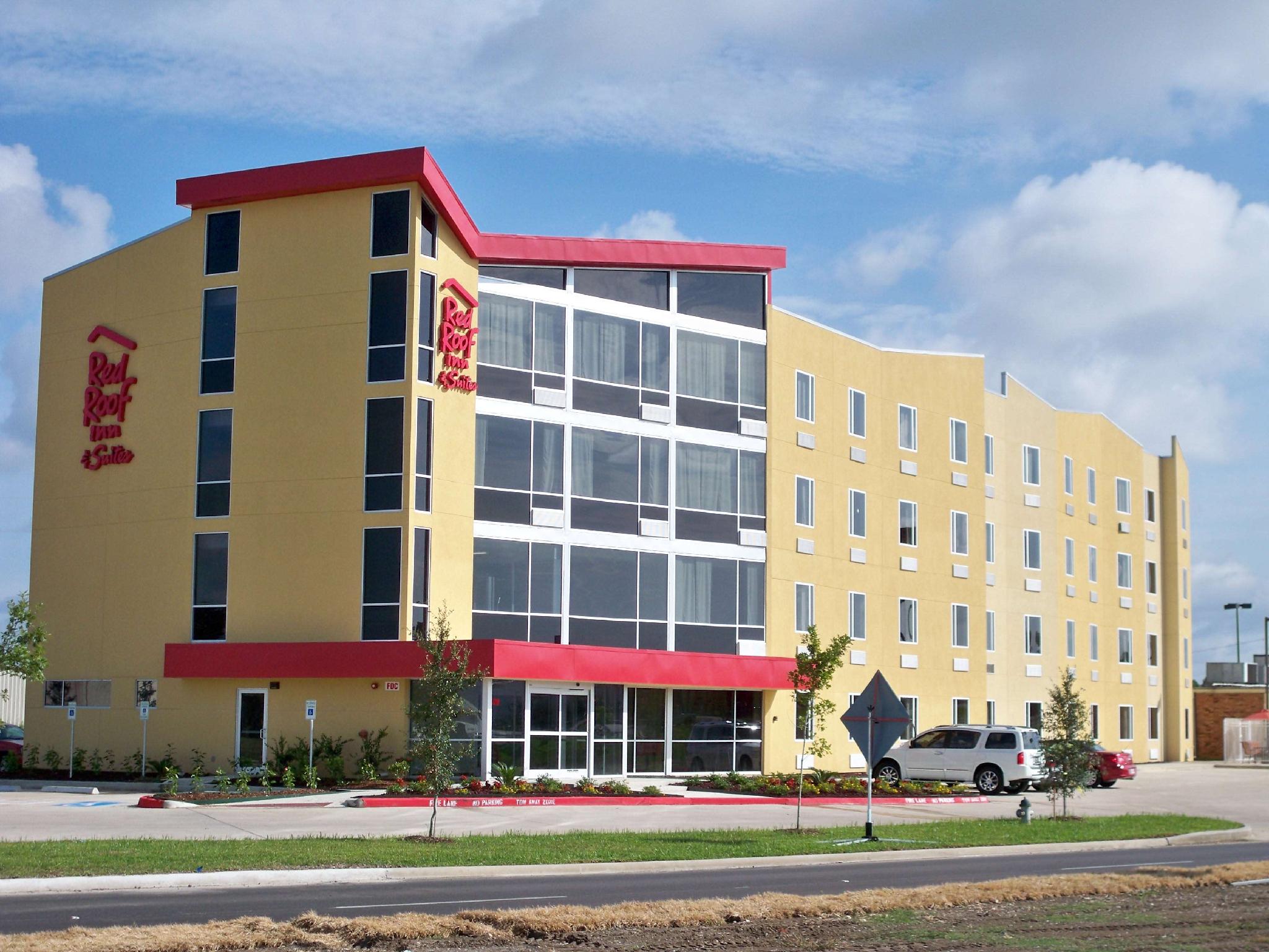 Red Roof Inn & Suites Beaumont