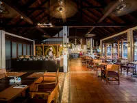Phi Phi Holiday Resort Các khách sạn gần Bãi biển Nui