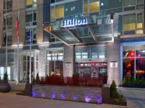紐約時尚區希爾頓飯店 小小島附近的飯店
