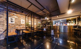 Hotel Yeogiuhtte Gwangju Station - Housity
