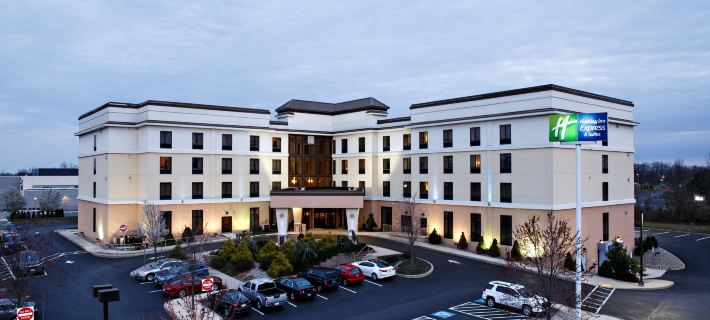 Holiday Inn Express & Suites HARRISBURG W - MECHANICSBURG by IHG Hotels in Cumberland County