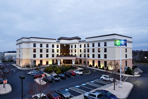 Holiday Inn Express & Suites Harrisburg W - Mechanicsburg Hotels in Silver Spring Township
