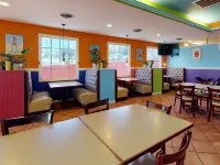 Ramada by Wyndham Strasburg/Shenandoah Valley Hotels in Shenandoah County