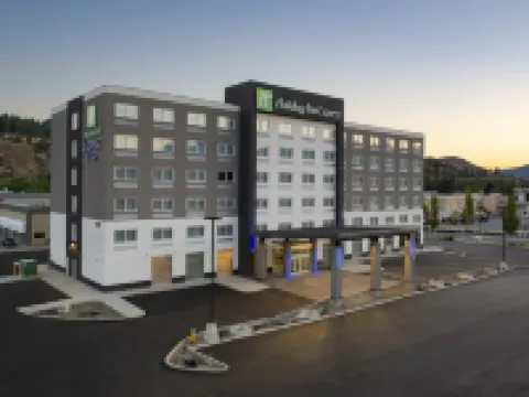 Holiday Inn Express & Suites KELOWNA - EAST by IHG Hotels near The University of British Columbia - Okanagan Campus