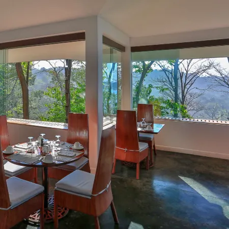Arenas Del Mar Beachfront & Rainforest Resort Member of the Cayuga Collection