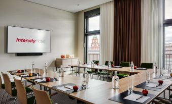 IntercityHotel Wiesbaden