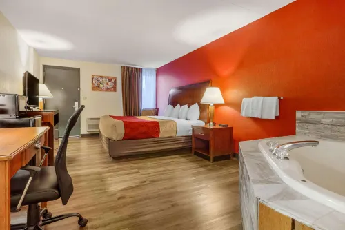 Econo Lodge Inn & Suites Brookings Hotels in Brookings