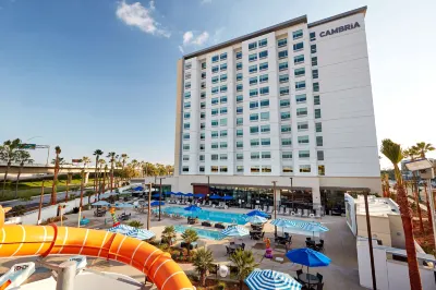 Cambria Hotel & Suites Anaheim Resort Area Các khách sạn gần Anaheim Convention Center