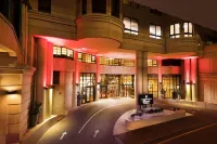 Stamford Grand Adelaide Hotels near Glenelg Foreshore Playspace