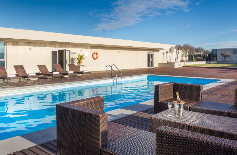 Lagoon Beach Hotel & Spa photo 5