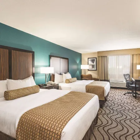 La Quinta Inn & Suites by Wyndham Boise Towne Square