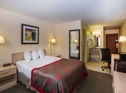 Ramada by Wyndham Sioux Falls