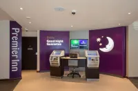 Premier Inn London Edmonton Hotels in Enfield