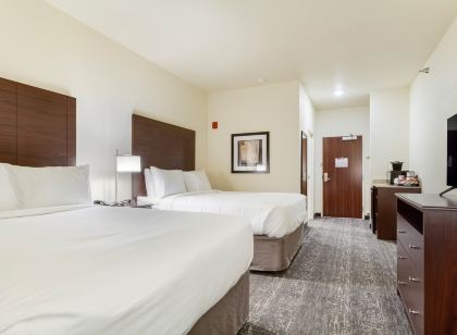 Cobblestone Hotel & Suites - Cozad