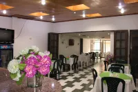 Hotel Venecia Confort فنادق في باستو