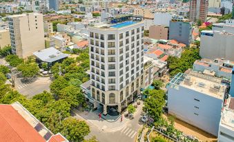 Cosmos Hotel Danang