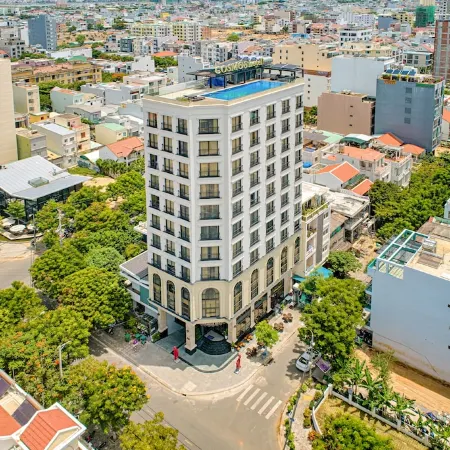 Cosmos Hotel Danang
