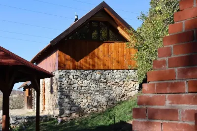 Charming 2Bed Cottage in Carasova, Banat Mountains