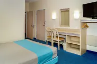 Motel 6 Peterborough, on Hotels in Peterborough