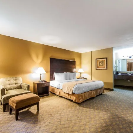 Quality Inn & Suites Отели в г. Харальсон