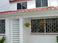 Posada Jimmy S House Các khách sạn gần Sân bay quốc tế Gustavo Rojas Pinilla