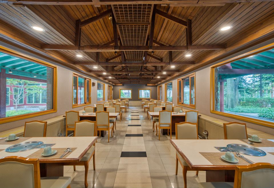 메이필드 호텔 객실 또는 레스토랑