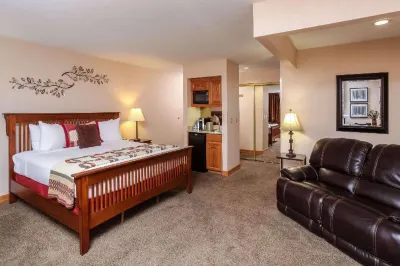 Quality Inn Oakwood Hotels near Blue Zoo