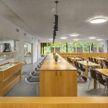 Lausanne Youth Hostel Jeunotel
