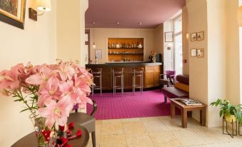 Logis Hôtel le Vert Galant - Housity