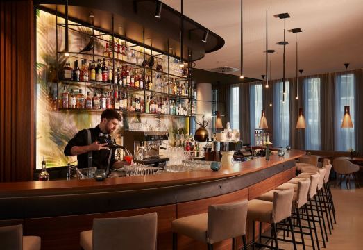 하이페리온 호텔 모던한 객실 내부