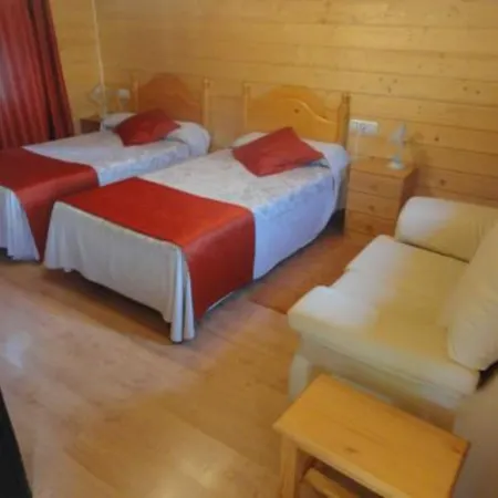Motel San Isidro Hotels in Cuenca