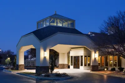 Endeavor Inn & Suites, Trademark Collection by Wyndham Hotels near Washburn Institute of Technology