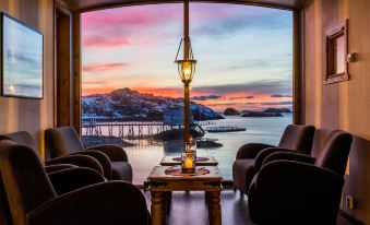 Nyvagar Rorbuhotell - by Classic Norway Hotels