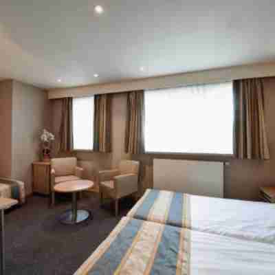 Hotel Du Commerce Rooms