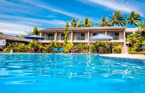 塔努阿海濱酒店