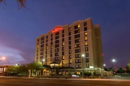 Hilton Garden Inn Phoenix Airport North Отели рядом с достопримечательностью «Зоопарк Финикс»
