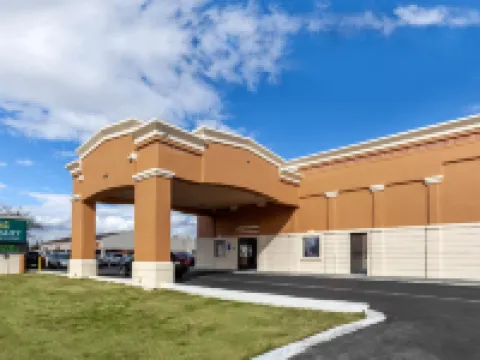 SureStay by Best Western Mesa Downtown Area Hotels near Falcon Field Airport