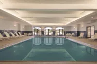 Hampton Inn & Suites Kansas City-Country Club Plaza
