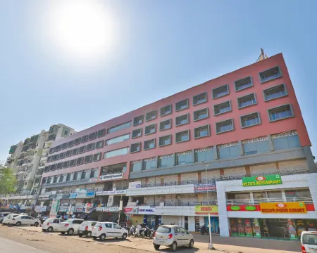 Hotel Comfort Hotels in Bharuch